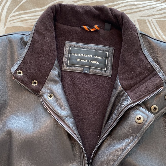 MEMBERS ONLY vintage leather coat 🔥 - Picture 3 of 16